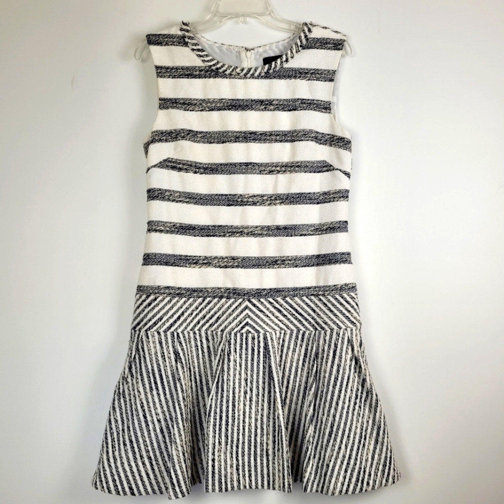J. Crew Dress Size 6 Black and White Stripe Nautical Cape Cod Preppy Academia